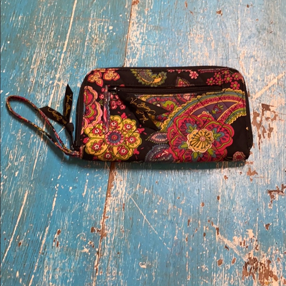 Vera Bradley wallet-Closet Clear Out! Bundle only!